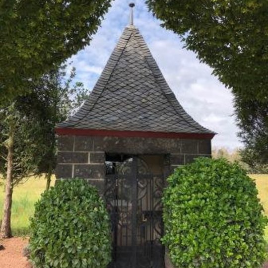 Das Foto zeigt die Judas-Thaddäus-Kapelle, Foto: Gemeinde Alfter - vergrößerte Darstellung öffnen