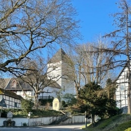 Das Foto zeigt die Kirche St. Jakobus, Foto: Elke Thomer - vergrößerte Darstellung öffnen