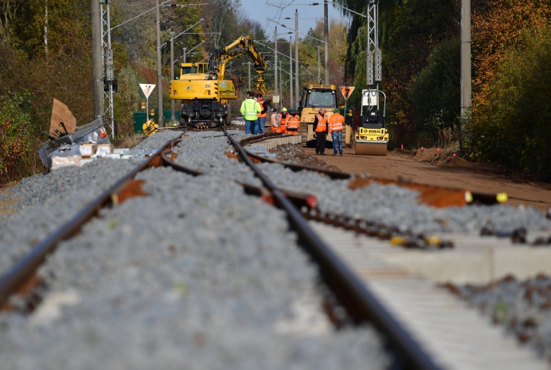 Gleisbauarbeiten, Foto: Deutsche Bahn AG/Oliver Lang - vergrößerte Darstellung öffnen